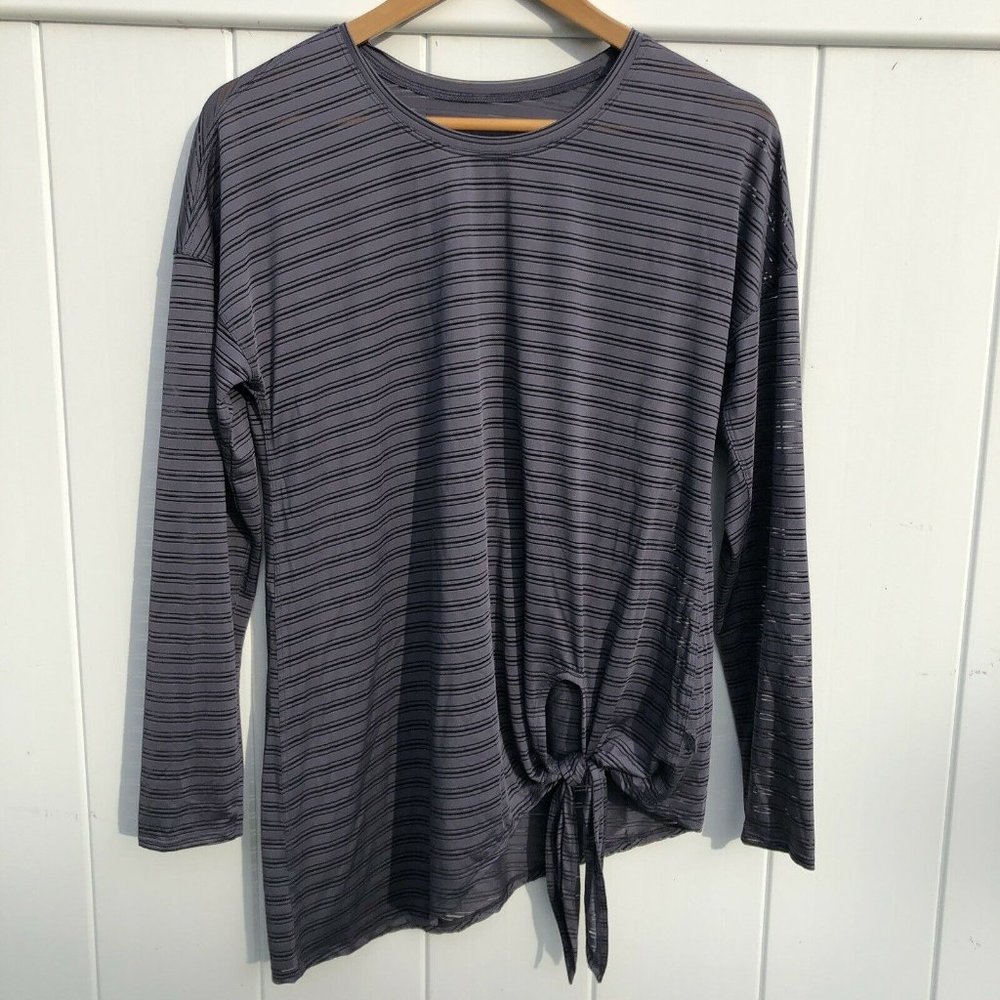 Lululemon Womens Tie Your Practice Top Moonwalk Stripe Shirt Gray L/S Gray 8?